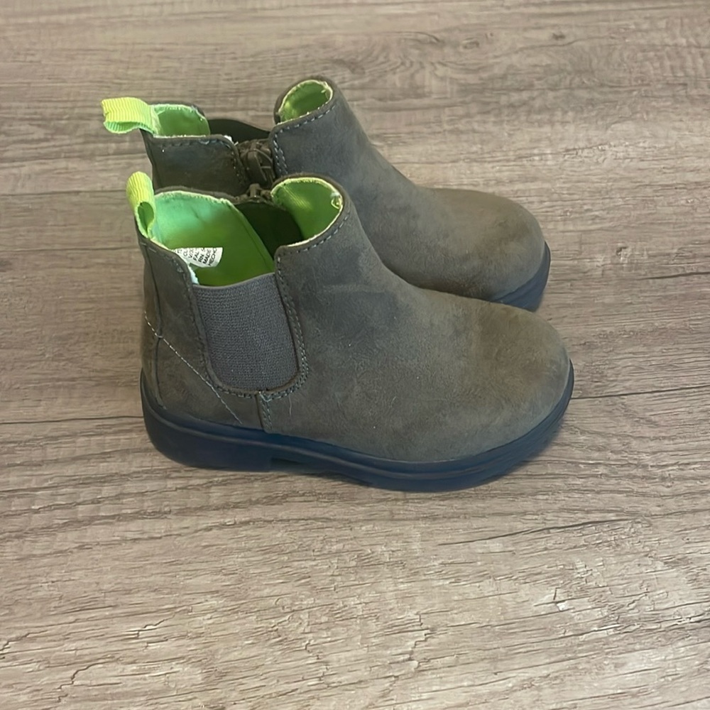 Gap zip up short boots